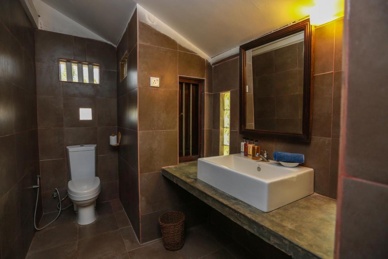 Ocean Cottage Kalametiya Bagian luar foto