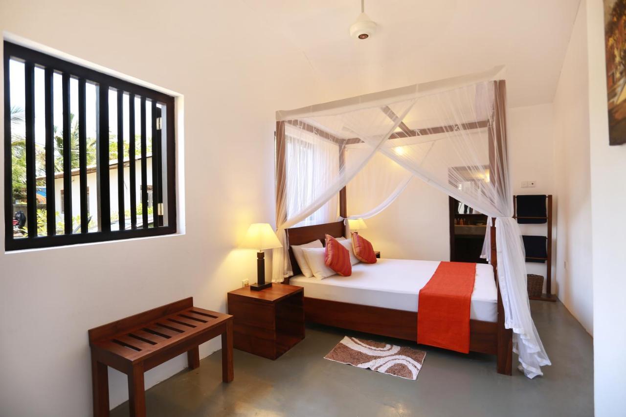 Ocean Cottage Kalametiya Bagian luar foto