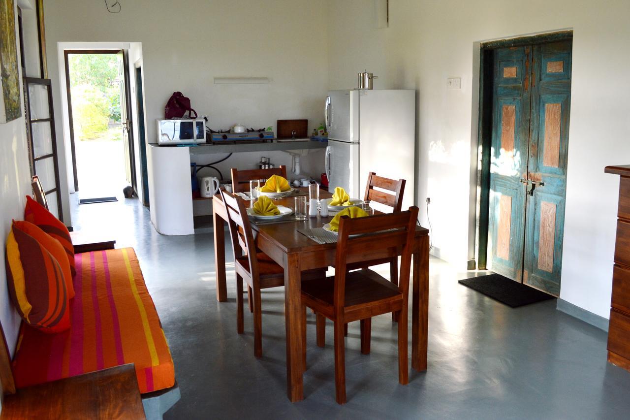 Ocean Cottage Kalametiya Bagian luar foto